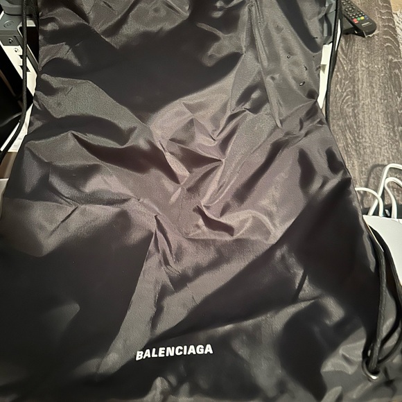 Balenciaga Trainers - Picture 2 of 4
